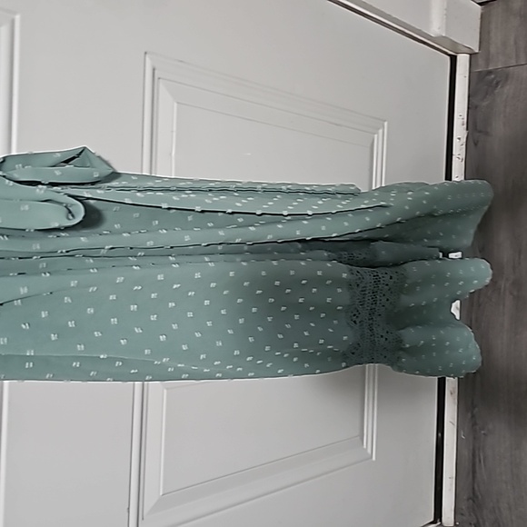 Bloomchic never worn gourgous green dress , this one was hard to part with guys - Picture 7 of 9